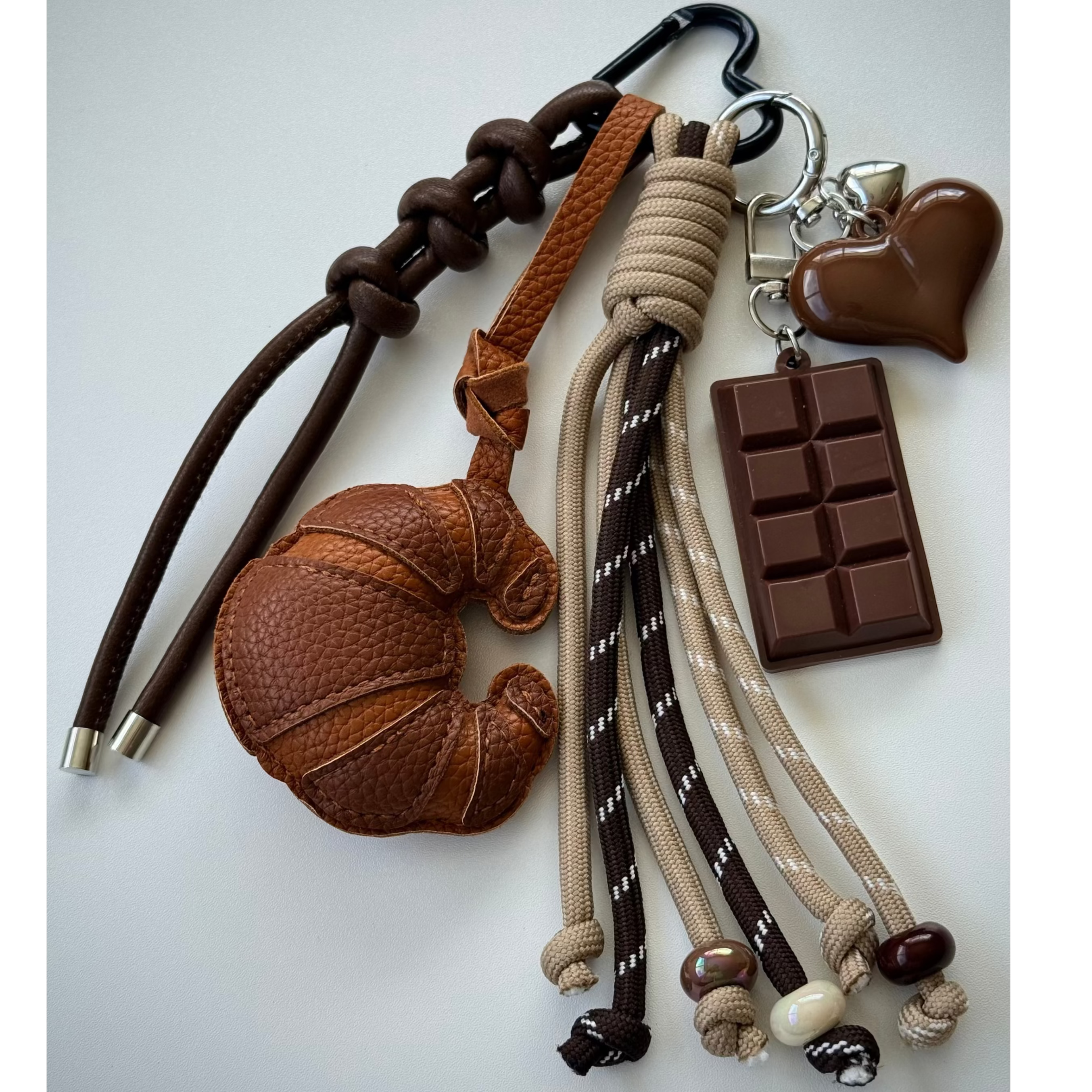 🤎 Chocolate Croissant Charm Keychain 🍫🥐